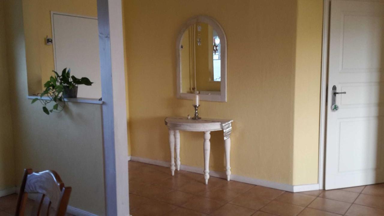 Schoene Ferienwohnung Im Alten Gasthaus In Stoltebuell Exterior foto